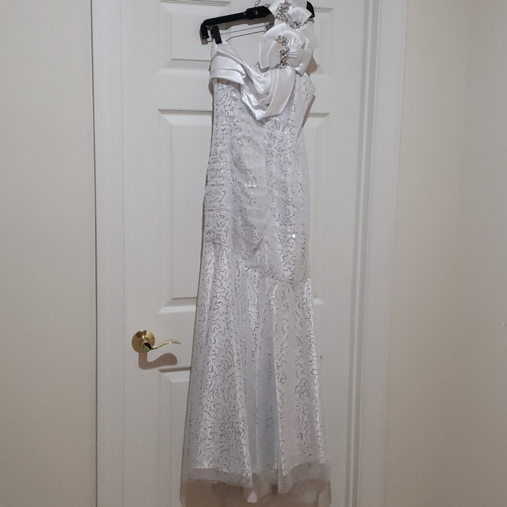 White maxi dress with silver sequins and rhineston